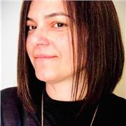 Docente di diritto aiuta per compiti elementari, impartisce lezioni di diritto ed economia, aiuta stesura tesi in giurisprudenza